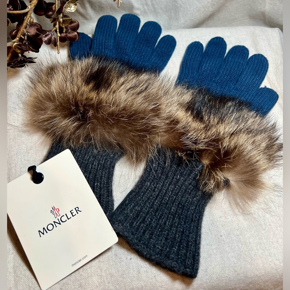 Moncler Wool, Cashmere, Marmot Fur Gloves Made in Italy Blue Grey NWT Large